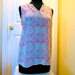 Smocking detail Sleeveless Hi-lo hem Loose fit Size M